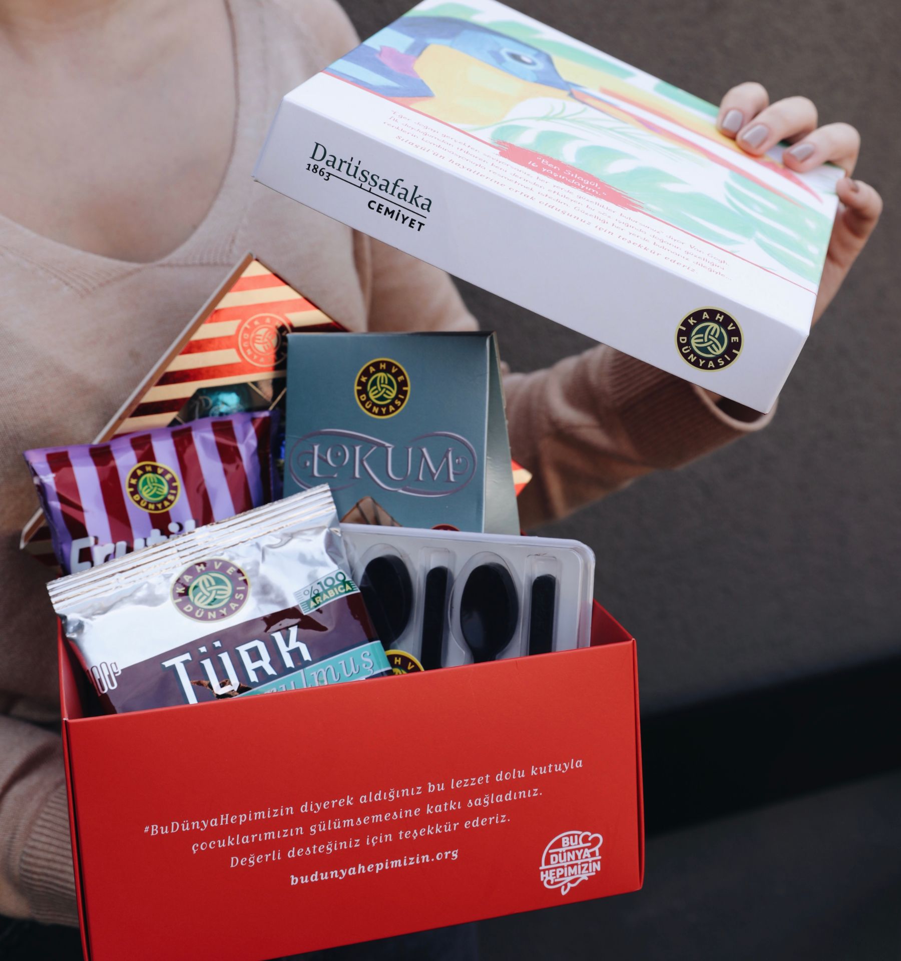 İyilik Kutuları Bu Dünya Hepimizin Kahve Dünyası